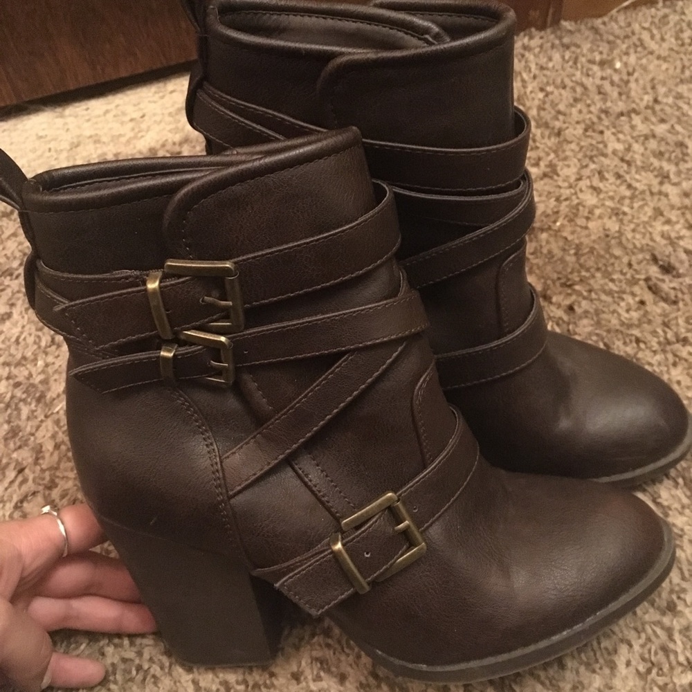 Brown boots